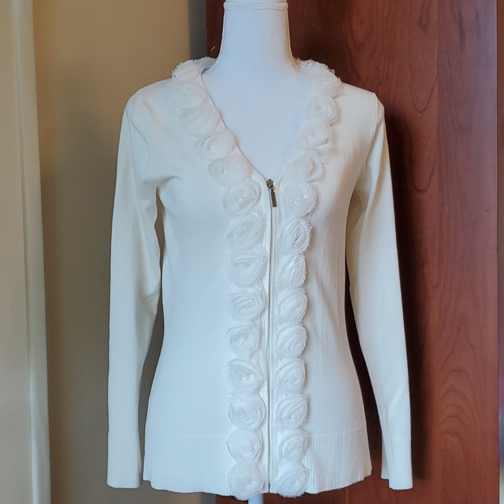 Cyrus zipper sweater with rose buds size small NWT